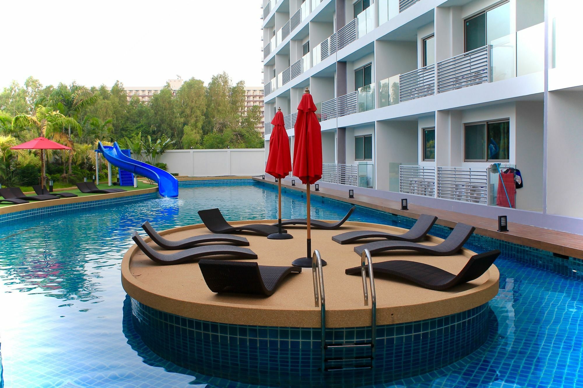 Laguna Beach Resort Jomtien Exterior foto